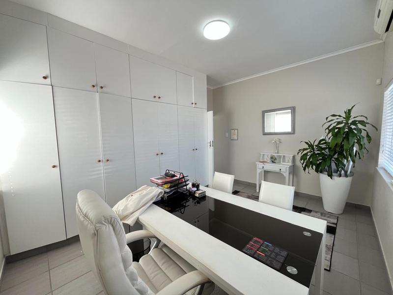Commercial Property for Sale in Laaiplek Western Cape